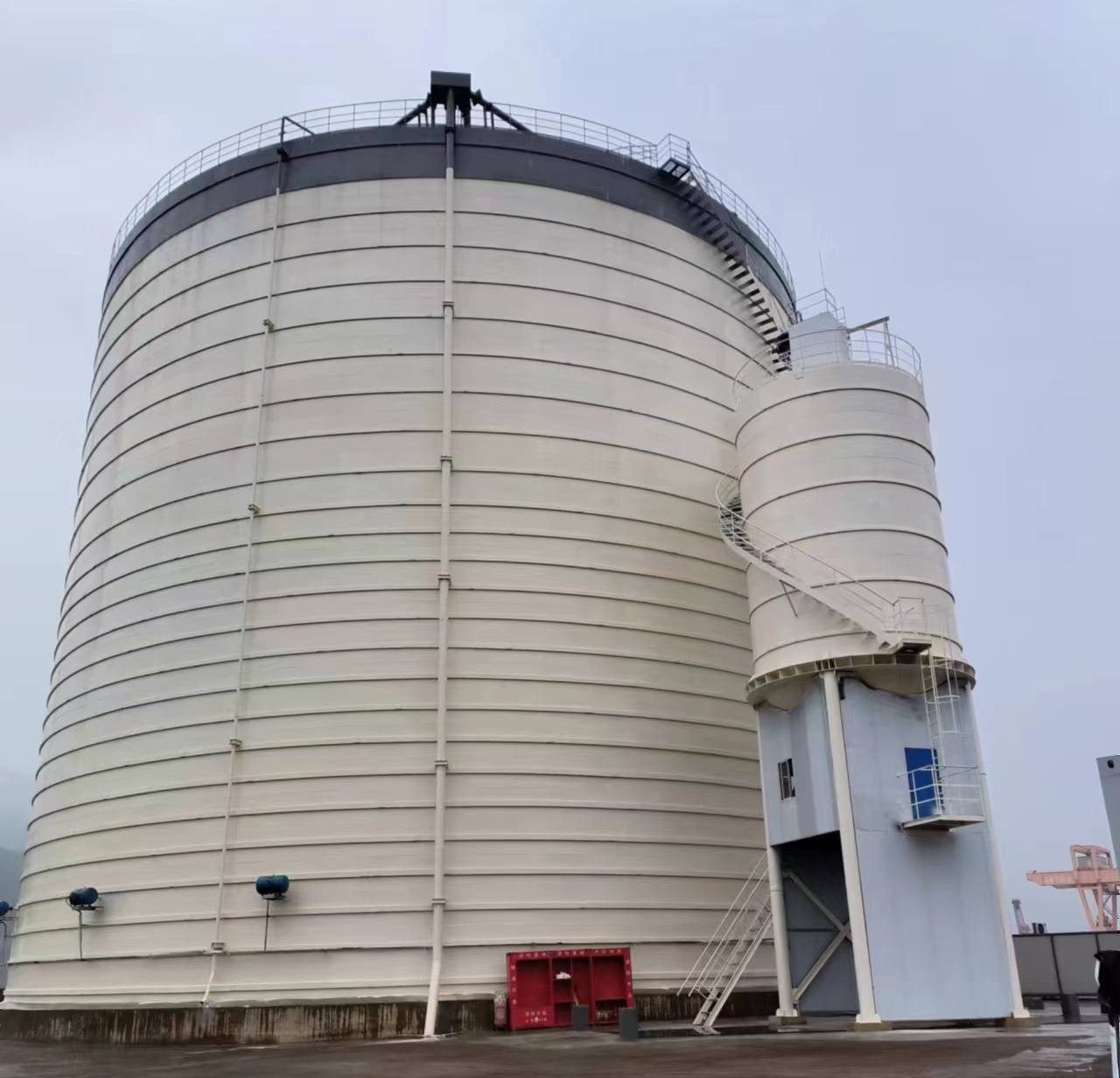 育才镇10万吨水泥钢板库